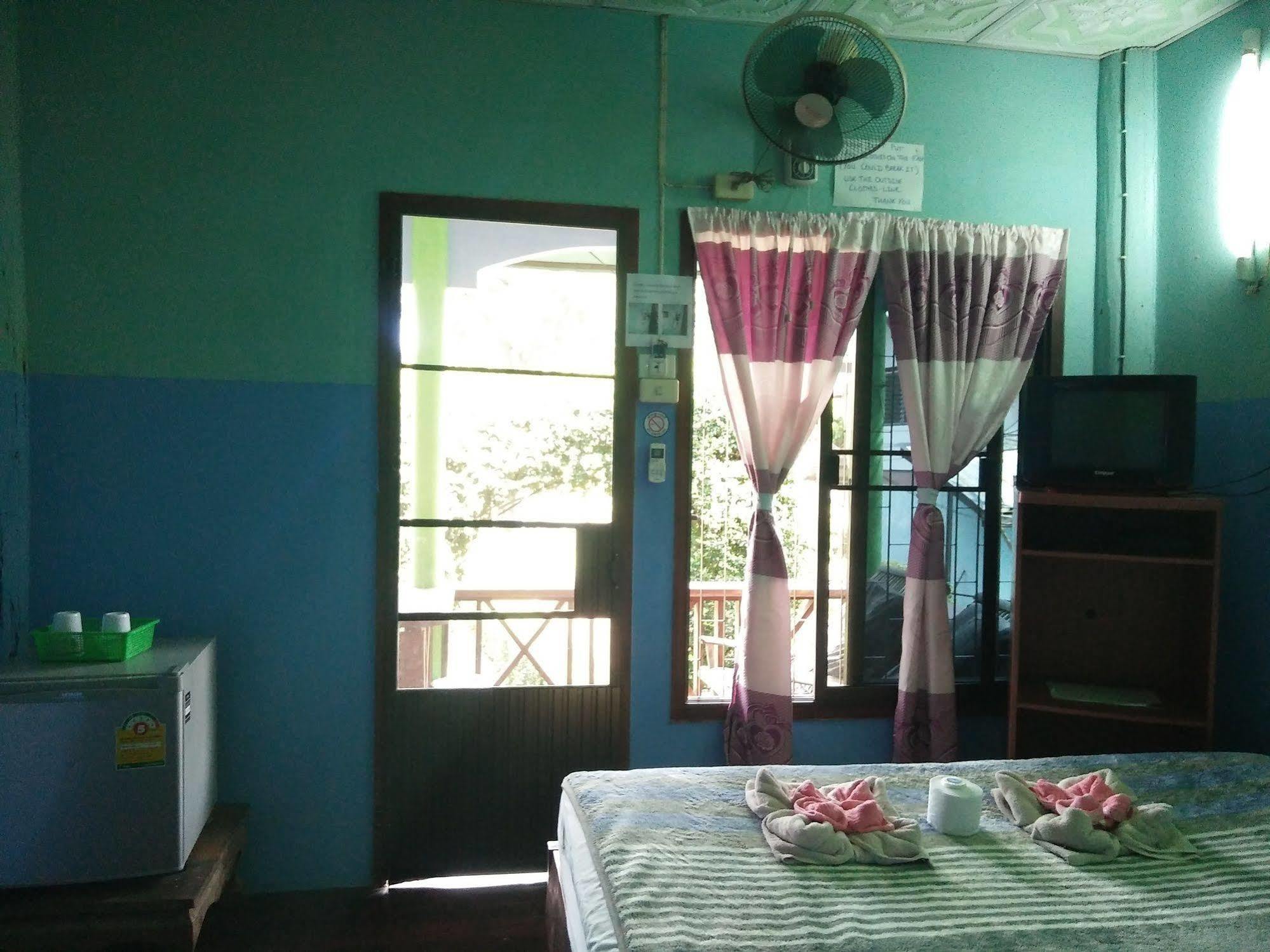 Mr Jan Guesthouse Pai Exterior photo